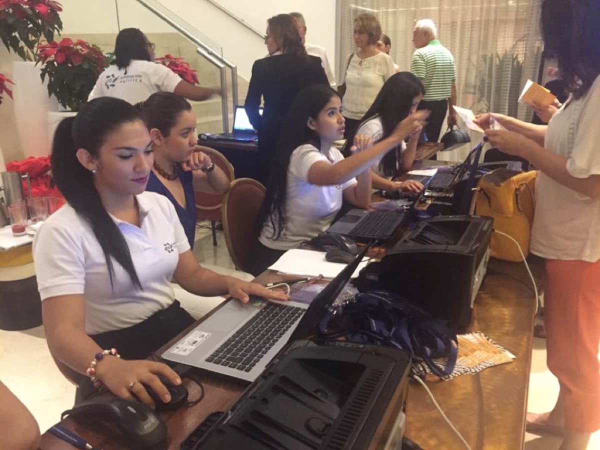 Curso de Infectología Pediátrica — 2016